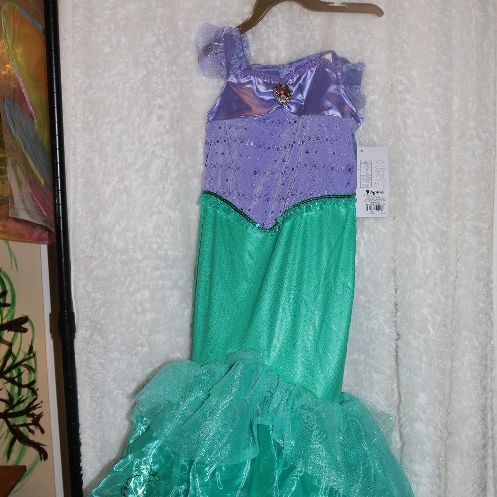 Disguise Disney Princess little mermaid dress new with tags size 8-10